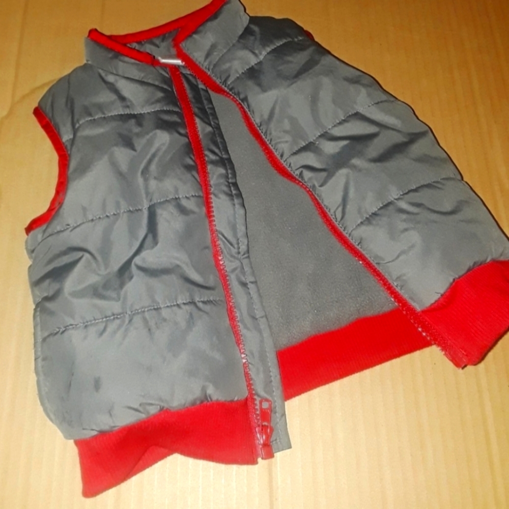 Gymboree puffer vest